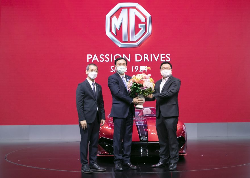 อาคเนย์แคปปิตอล ร่วมยินดี MG เปิดตัวรถยนต์ไฟฟ้า ในงาน Motor Expo 2021