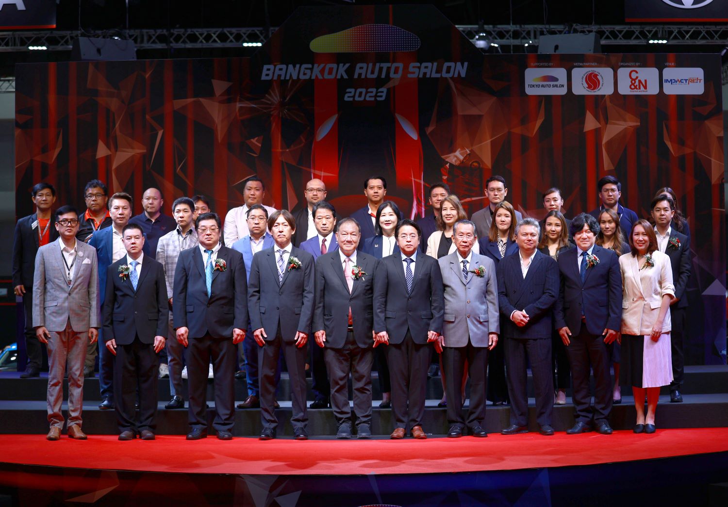 เปิดฉากแล้ว ‘แบงค็อก ออโต ซาลอน 2023’ พบรถแต่งอิมพอร์ตจากประเทศญี่ปุ่น พร้อมโปรแรงซื้อรถใหม่ อุปกรณ์ตกแต่ง