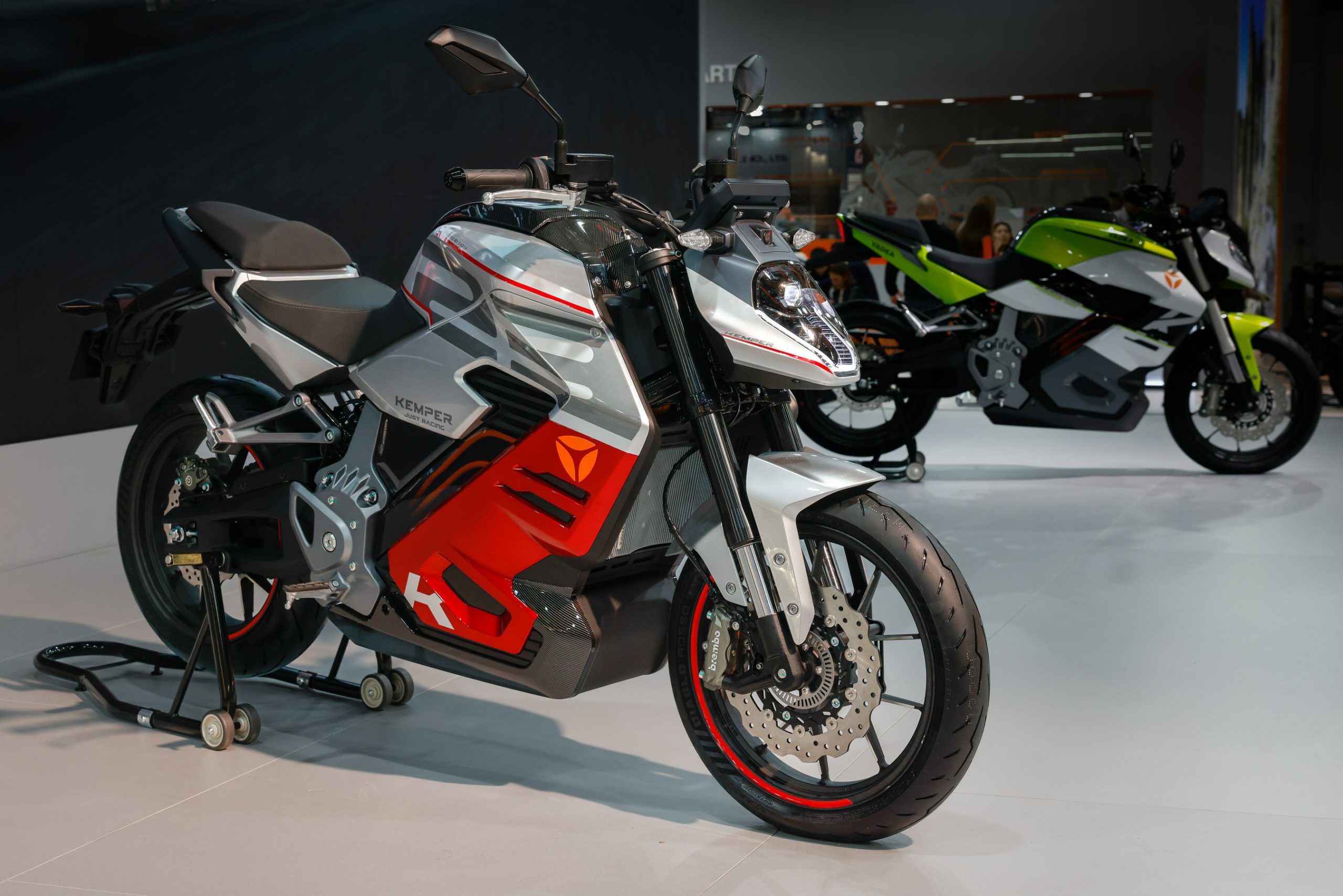 Yadea Unveils KEMPER: A High-Performance Electric Motorcycle at EICMA 2023
