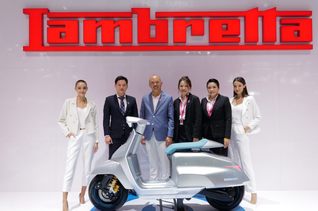 LAMBRETTA จัดหนัก ส่งท้ายปี! ฉลองครบรอบ 76 ปี ขนทัพรถตำนานสกู๊ตเตอร์อิตาลีแน่นบูธ ในงาน Motor Expo 2023 ไฮไลท์รุ่น “Elettra” EV-Concept บินตรงจากอิตาลี โชว์ตัวครั้งแรกในไทย!