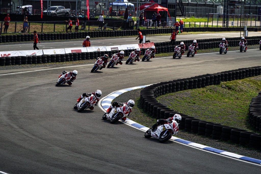 “เปเปอร์” นักบิด Honda Academy Thailand 2025 ซ้อมเข้ม คว้าชัยชนะสองเรซติด!
