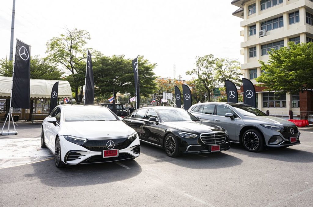 เมอร์เซเดส-เบนซ์ ส่งแฟลกชิปโมเดล EQS และ S-Class ร่วมทดสอบระบบช่วยเหลือผู้ขับขี่ขั้นสูงในงาน “Road Safety Week” โดย UNESCAP