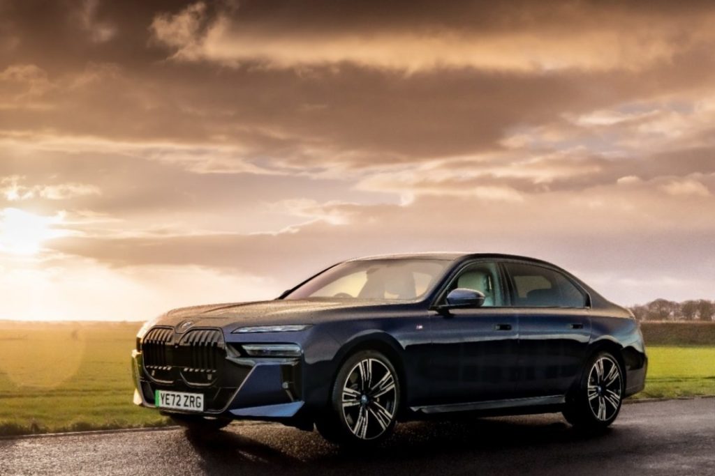 25th Anniversary + BMW The i7