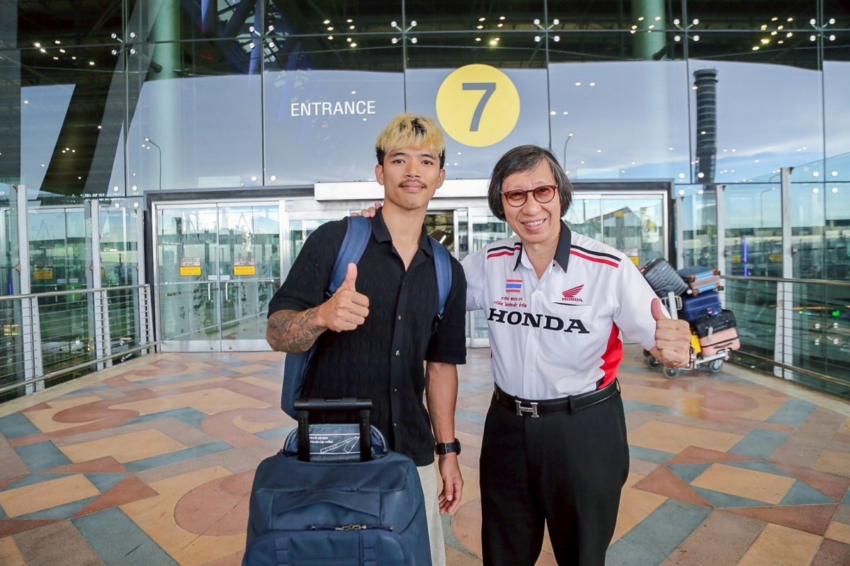 “ก้อง-สมเกียรติ” บินสเปนเข้าโปรแกรมฟื้นฟูเข่า ลุยเตรียมคัมแบ็กครึ่งฤดูกาลหลัง