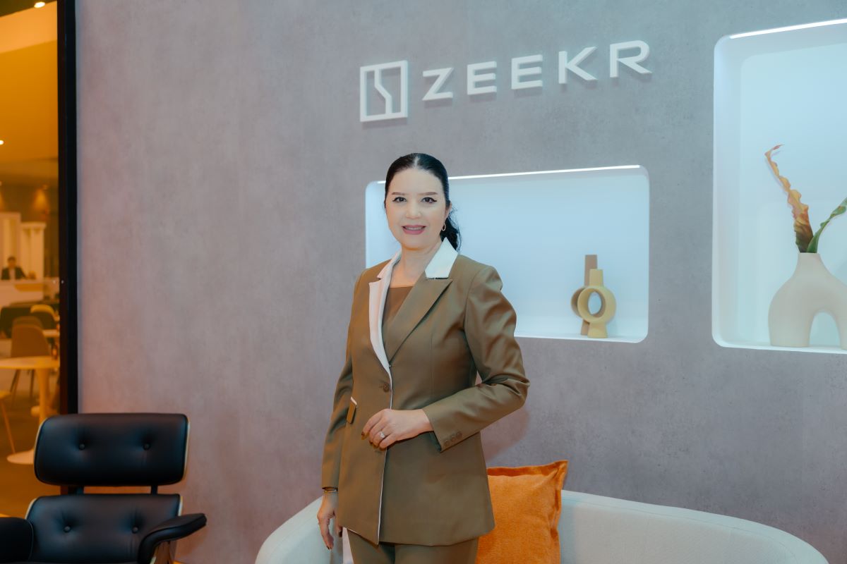 ซีเคอร์ ซี โมบิลิตี้ พลัส ชวนสัมผัสยนตรกรรมไฟฟ้ารุ่นล่าสุด ZEEKR 7X SUV ที่ก้าวข้ามทุกข้อจำกัด เสริมทัพด้วยรุ่นยอดนิยม ZEEKR 009 และ ZEEKR X จองและออกรถวันนี้ รับข้อเสนอร้อนแรงแห่งปี! ที่งาน BIG MOTOR SALE 2025
