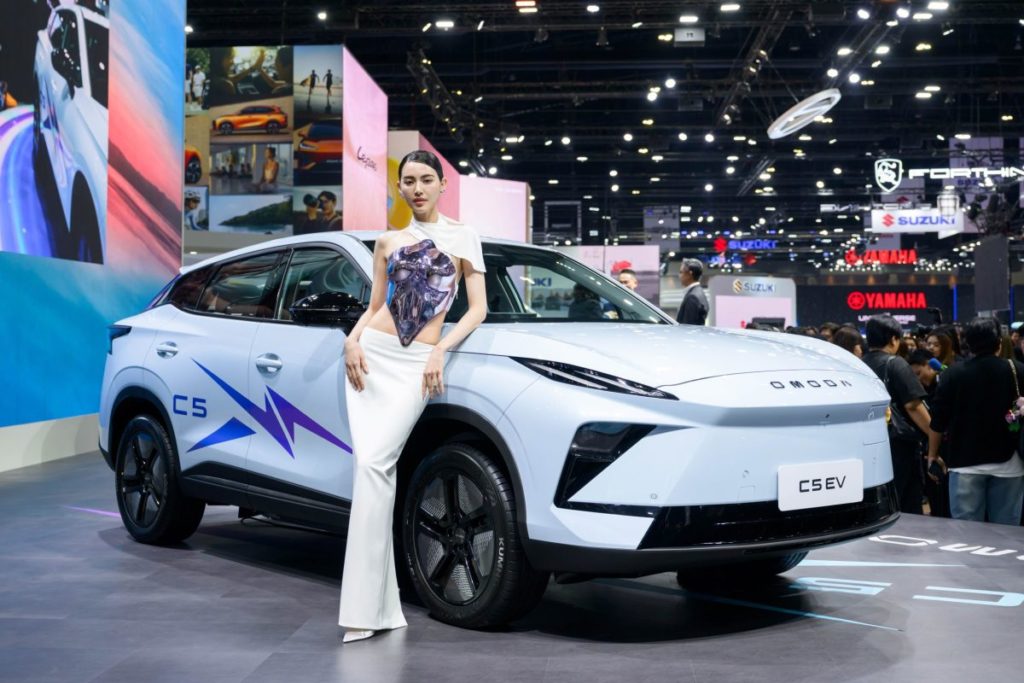 OMODA & JAECOO เปิดตัว ‘ใหม่ ดาวิกา’ สะท้อนตัวตนอัจฉริยะแห่งโลก EV พร้อมปลดล็อกประสบการณ์ใหม่ไปกับ OMODA C5 EV MAX+ ที่งาน Motor Show 2026