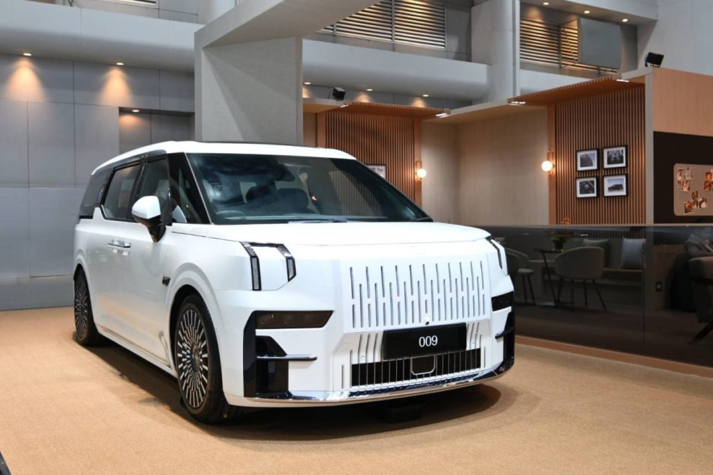 ZEEKR คว้ารถยอดเยี่ยมแห่งปีสองรางวัลจาก GPI Car of the Year 2026 ZEEKR 009 “The Most Luxury MPV EV” และ ZEEKR 7X “Best Technology SUV EV”