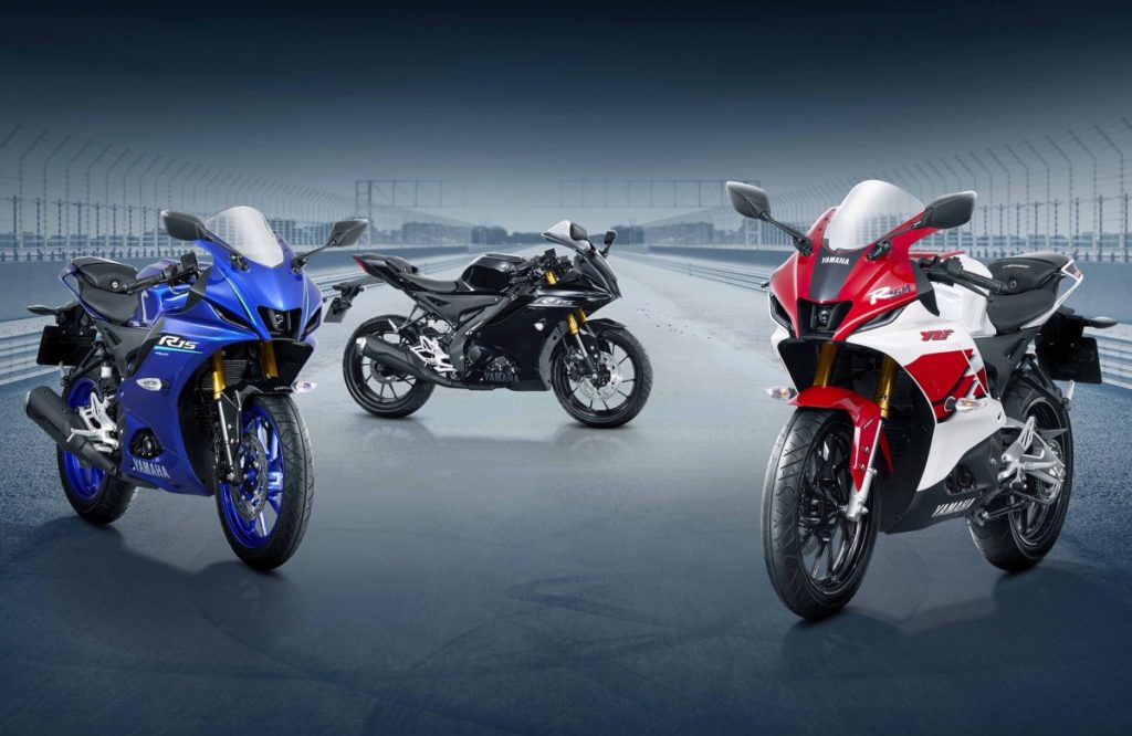 NEW YAMAHA R15 / R15M 70th Anniversary BORN TO BE ONE เร็วดั่งใจ พุ่งไปกับความเป็นหนึ่ง